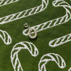 Miranda Frye clip on silver Horseshoe Charm